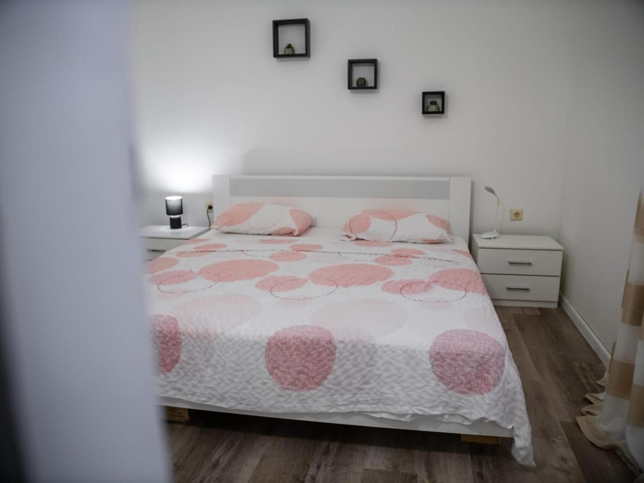 Apartman Ground Floor With Parking Erny